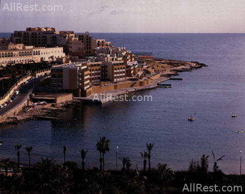Corinthia Marina Hotel